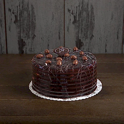 Liva gizemi yaş pasta